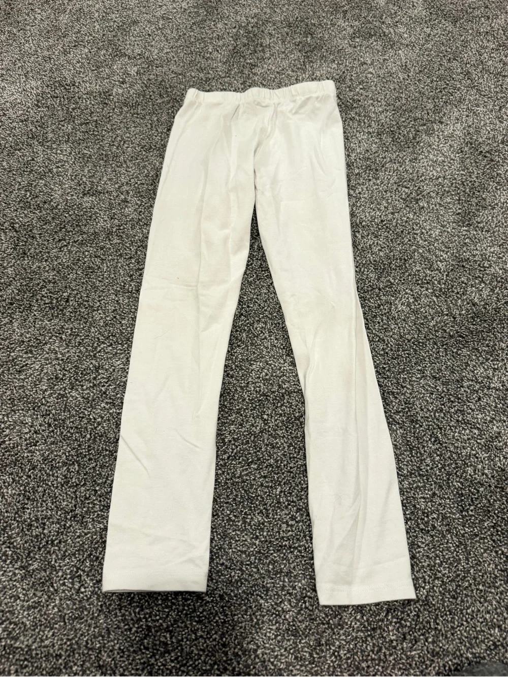 Size Medium 7/ 8 The Children’s Place Solid White Leggings